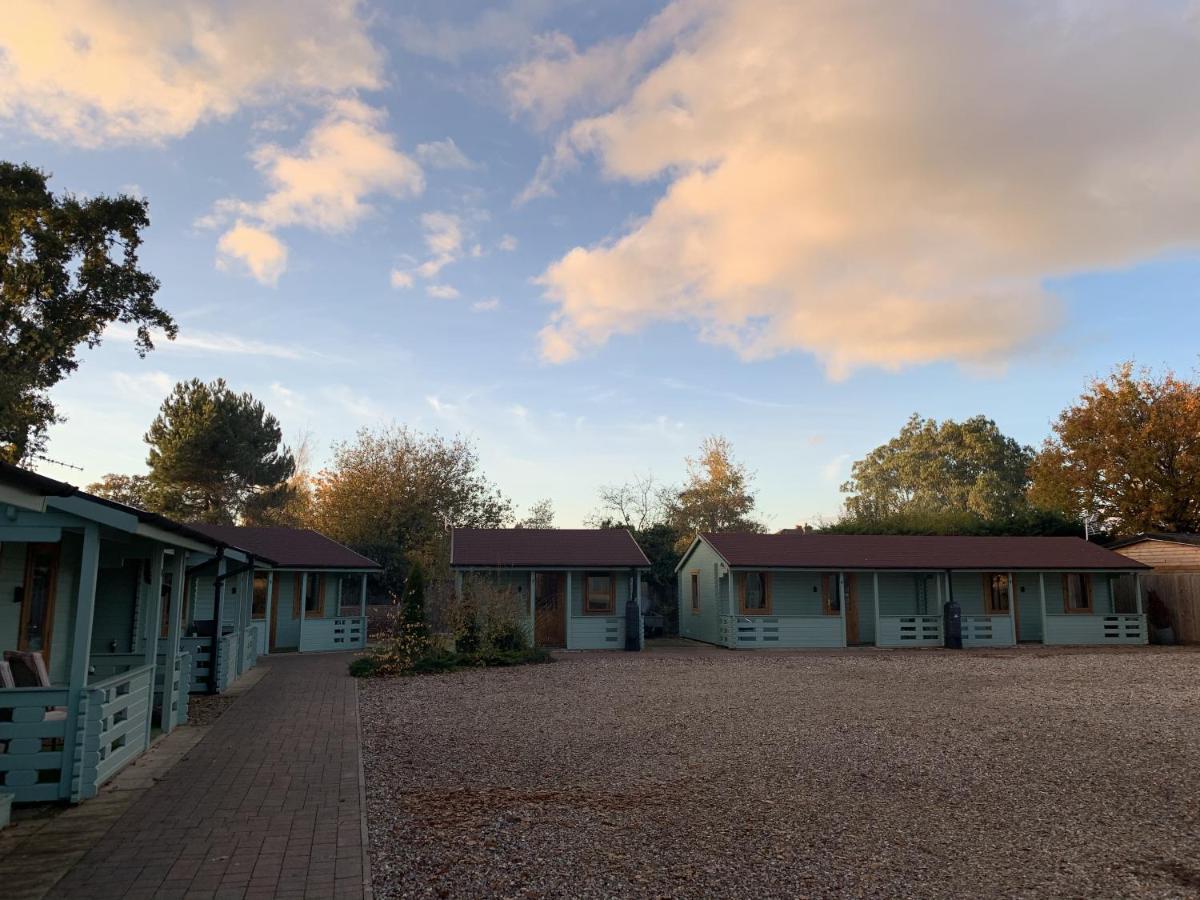 Southernwood - Garden Lodge 14 Дидкот Экстерьер фото